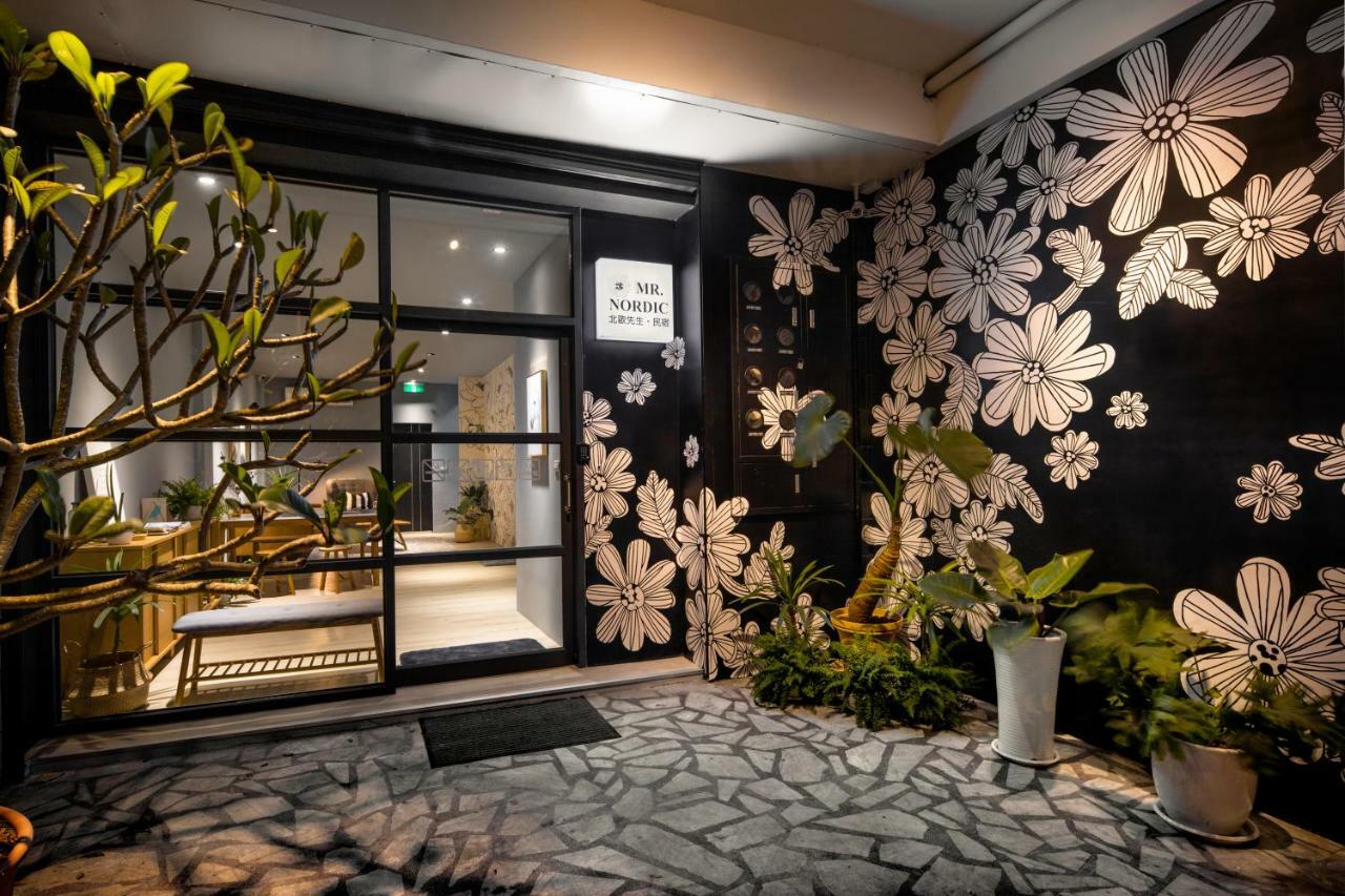 Mr. Nordic Inn Hualien City Exterior photo